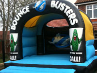 Adult & childrens 16ft long x 15ft wide x 14ft high bouncy castle �75