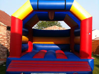 20ft long x 15ft wide x 14ft high adults and childrens bouncy castle �90