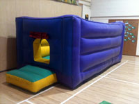 Combi bouncy castle with ball pool (17ft x 8ft) �55